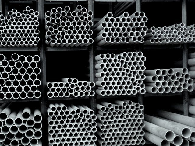 stainless-steel-ss-welded-seamless-erw-pipes-supplier-mumbai-india1.jpg